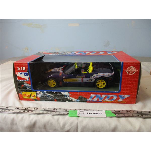 Maisto 1/18 Chev Corvette Indy 500 Official Pace Car (NIB)
