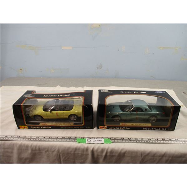(2X THE MONEY) Maisto 1/18 2002 Ford Thunderbird and Thunderbird Show Car NIB