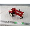 Image 2 : Cockshutt 1800 Ertl Toy Tractor (9" L)