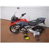 Image 6 : BMW R1200 GS Mini Motorbike Pocket Bike Battery Powered with Training Wheels With Charger