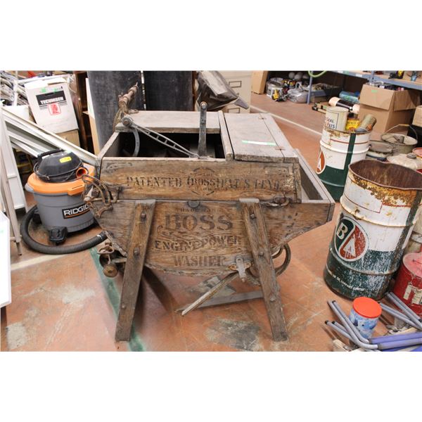 Vintage Boss Engine Power Washer