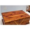 Image 2 : Cedar Box Storage Box 21" x 12" x 8.5 Tall