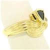 Image 3 : 18kt Yellow Gold 1.04 ctw Trillion Sapphire & Baguette Diamond Ribbed Cocktail R