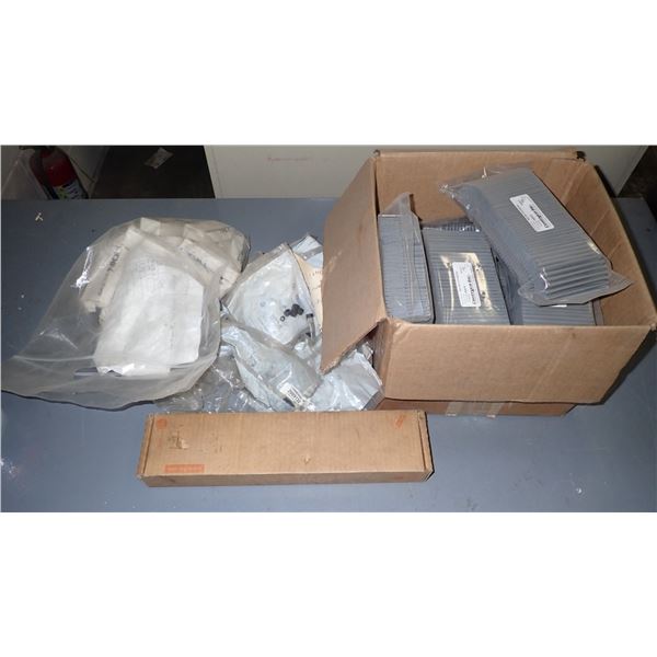 IFM Efector #LK8122 Sensor + Misc