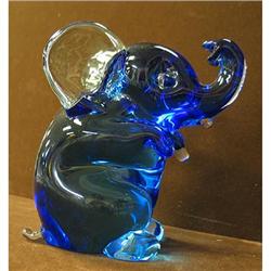 Elephant in Murano cobalt blue crystal