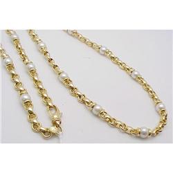 Pearl and Gold Necklace
