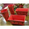 Image 4 : Xmas floral arrangment & red containers