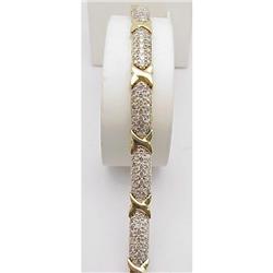 Lady's diamond bracelet