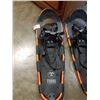 Image 2 : PAIR OF TUBBS VERTEX SNOWSHOES
