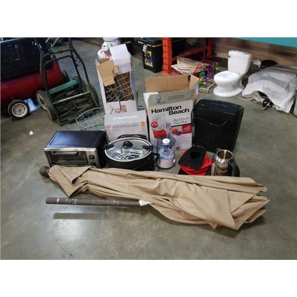 Lot of store returned appliances and umbrella