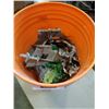 Image 2 : Bucket of aquarium rock and accessories