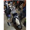 Image 1 : GOLF CART AND GOLF CLUBS
