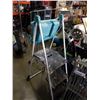 Image 1 : Three-step Cosco painters ladder