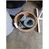 Image 2 : White floor fans and 4 metal drains