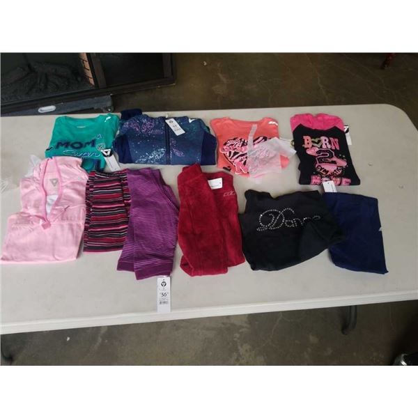 Lot of brand new S (4-5yrs) clothing