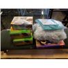 Image 1 : LOT OF NEW PET ITEMS, CAT TOYS, DOG FOOD GAME, CAT FOOD