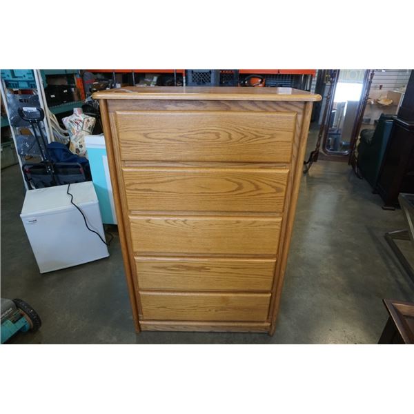 OAK 5 DRAWER CHEST OF DRAWERS 33 INCHES WIDE, 17.5 DEEP, 49 TALL