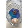Image 8 : Crystal jug and basket of glass eggs and 4 new artificial orchids