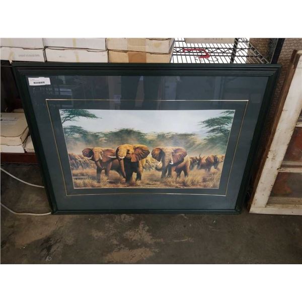 LARGE ELEPHANT PRINT