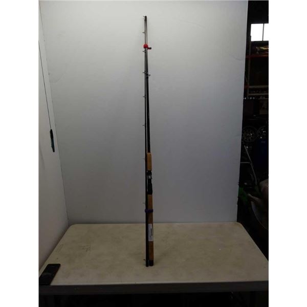 Series 1000 lamiglas 9' 15-30lb g 1316 rod