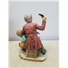 Image 3 : 4 VINTAGE HAND PAINTED FIGURES - one repaired