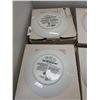 Image 6 : BRADFORD EXCHANGE WILD AND FREE: CANADA'S BIG GAME 8 COLLECTOR PLATE SET