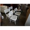 Image 1 : 4 WHITE DINING CHAIRS