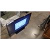 Image 2 : INSIGNIA 32 INCH TV