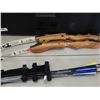 Image 3 : 2 wildcat recurve 20lb pull bows with 5 target arrows, arm sleeve and hardcase