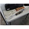 Image 8 : 2 wildcat recurve 20lb pull bows with 5 target arrows, arm sleeve and hardcase