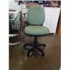 Image 1 : GREEN GAS LIFT OFFICE CHAIR