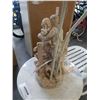 Image 5 : DECORATIVE TULIP LAMP