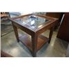 Image 9 : PAIR OF BEVELLED GLASSTOP ENDTABLES - 23.5 INCH WIDE X 25.5 X 23 TALL