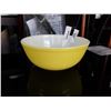 Image 1 : yellow pyrex mixing bowl