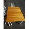 Image 8 : MAPLE AND WHITE DINING TABLE WITH LEAF AND 4 CHAIRS - 4 X 3 FOOT X 29 INCHES TALL WITH 12 INCH LEAF