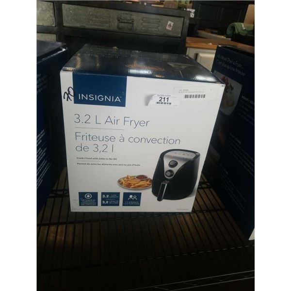 AS NEW INSIGNIA AIR FRYER 3.2L