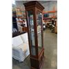 Image 5 : 6 FOOT GLASS DISPLAY CABINET - 26 INCHES WIDE, 13 DEEP
