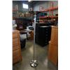 Image 1 : METALLIC FLOOR LAMP