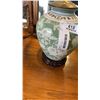 Image 2 : CERAMIC TABLE LAMP