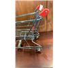 Image 3 : VINTAGE MINI SHOPPING CART