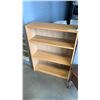 Image 1 : WOOD BOOKSHELF