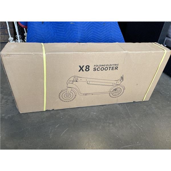 BRAND NEW IN BOX X8 FOLDING ELECTRIC ADULT SCOOTER W/ BATTERY PACK AND CHARGER, 50KM FULL-BATTERY RA