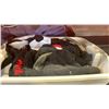 Image 2 : TOTE AND BUNDLE OF HORSE TACK, BRIDLES, HALTERS, BLANKETS