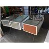 Image 1 : 3 COUNTERTOP SHOWCASES