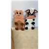 Image 2 : LOT OF PAINTED WOOD ANIMAL FIGURES