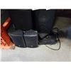 Image 1 : LOT OF INFINITY SPEAKERS