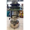 Image 5 : COLEMAN AND DIETZ BLIZZARD LANTERNS