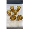 Image 4 : Amber depression glass jug and 6 cups