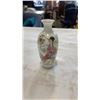 Image 4 : 2 EGG SHELL HAND PAINTED PORCELAIN VASES AND CORAL LAMP