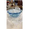 Image 8 : Lot of art glass, milk glass candle holders and lidded jar